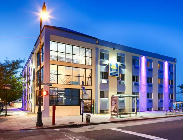 Best Western Plus Brooklyn Bay Hotel hotel detail image 1