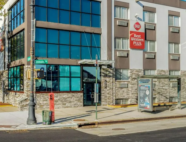 Best Western Plus Brooklyn Bay Hotel hotel detail image 3