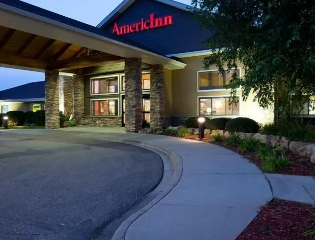 AmericInn by Wyndham Shakopee Near Canterbury Park hotel detail image 2