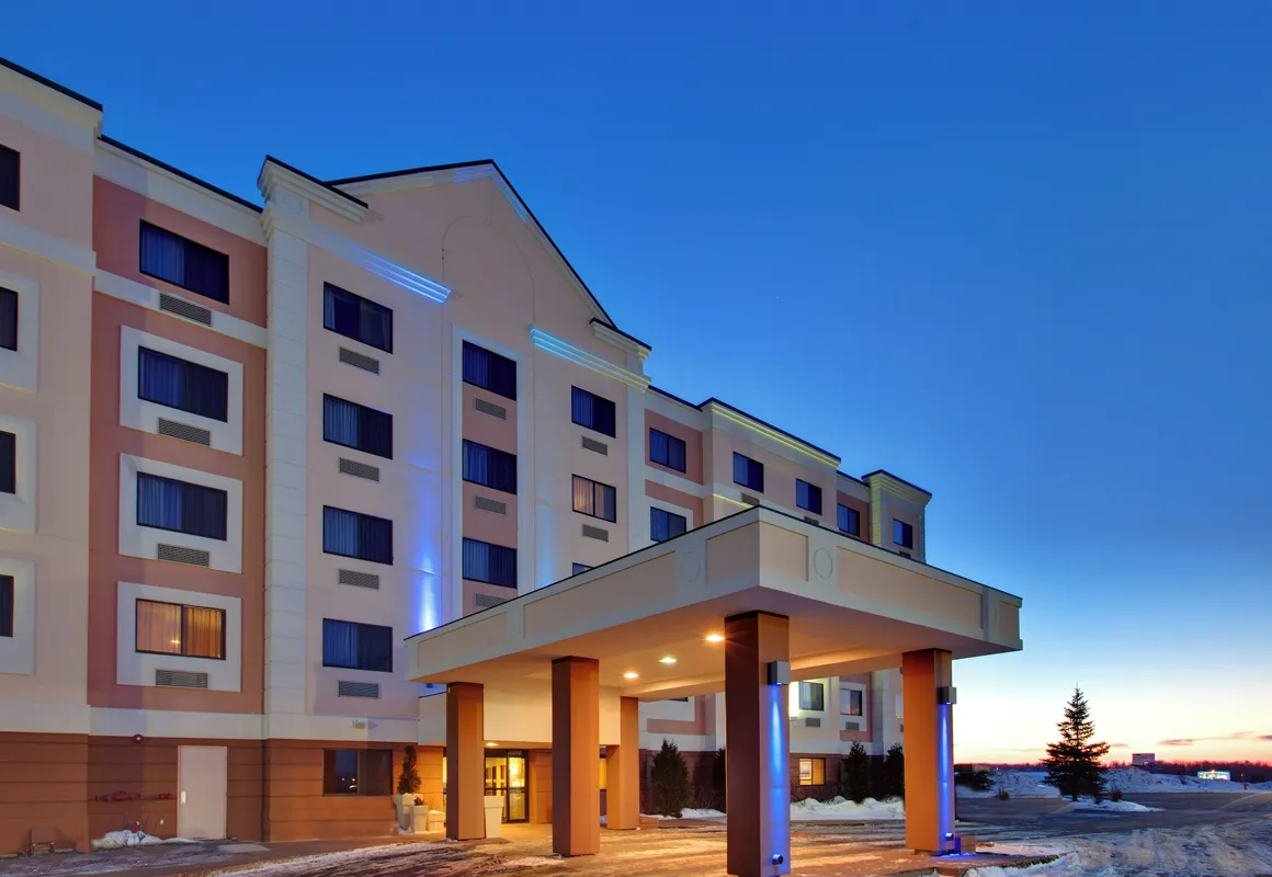Holiday Inn Express Sault Ste. Marie by IHG hotel hero