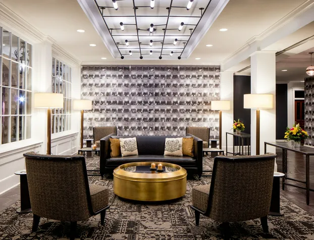 Holiday Inn FRENCH QUARTER-CHATEAU LEMOYNE by IHG hotel detail image 3