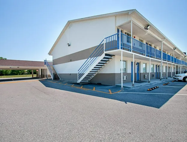 Motel 6 Charles Town, WV hotel detail image 2