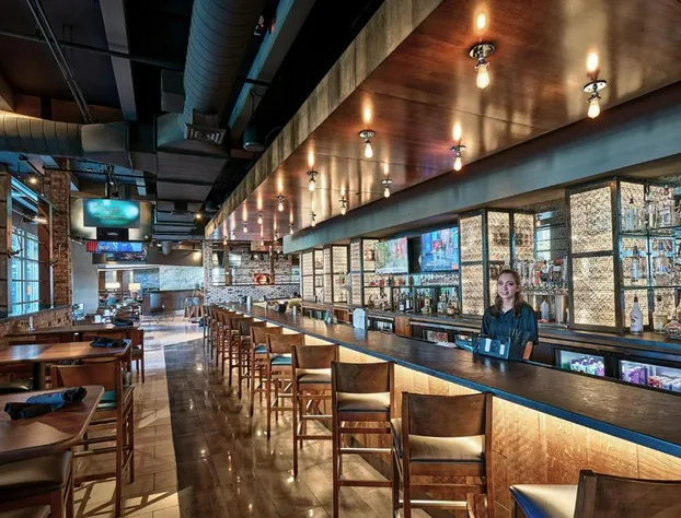 Sheraton Mesa Hotel at Wrigleyville West hotel detail image 1