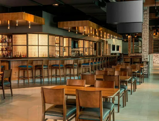 Sheraton Mesa Hotel at Wrigleyville West hotel detail image 2