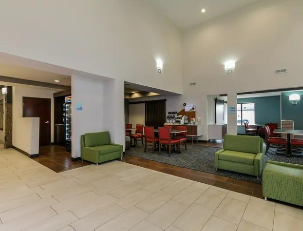 Holiday Inn Express Hotel & Suites South Bend by IHG hotel detail image 4