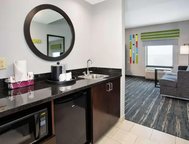 Hampton Inn & Suites Athens-I-65 (Huntsville Area) hotel detail image 4