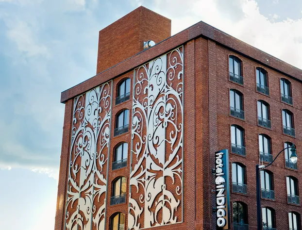 Hotel Indigo Savannah Historic District by IHG hotel detail image 3