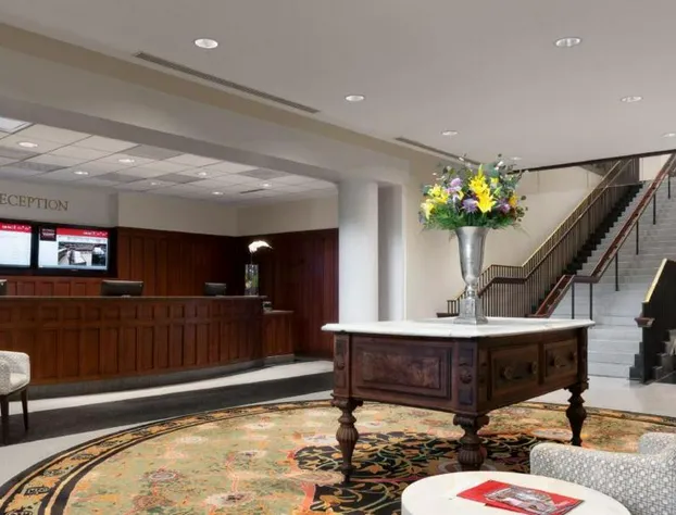 The Knight Center at Washington University hotel detail image 3