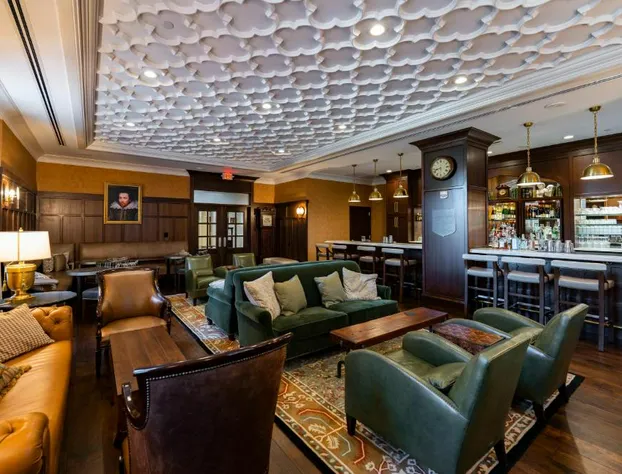 The Knight Center at Washington University hotel detail image 4