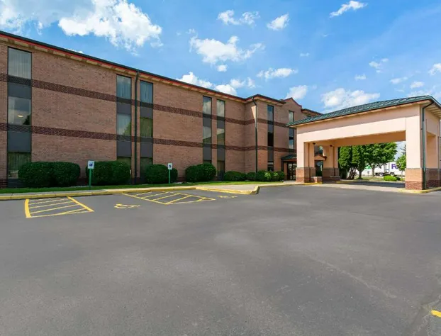 Quality Inn & Suites Sellersburg - Louisville Area hotel detail image 1