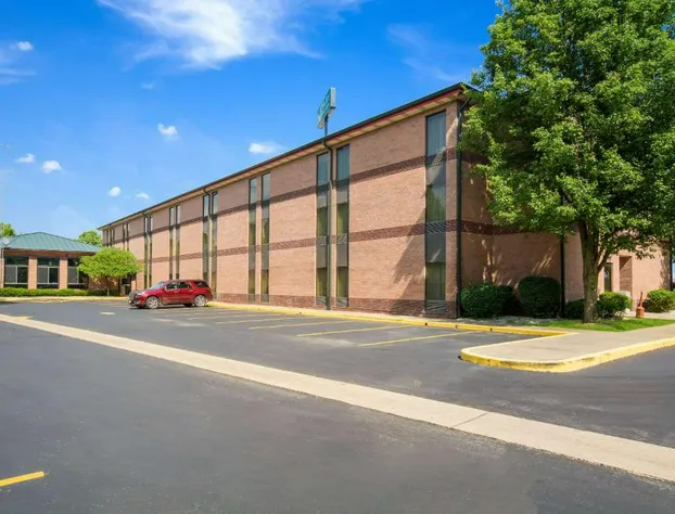 Quality Inn & Suites Sellersburg - Louisville Area hotel detail image 3