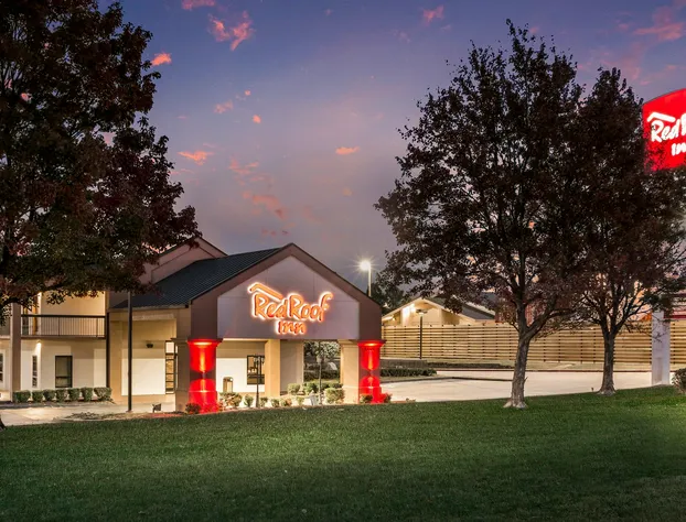 Red Roof Inn Texarkana hotel detail image 1