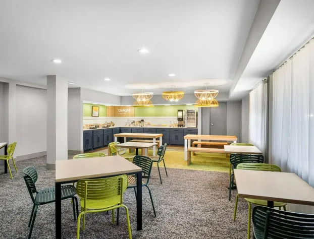 Spark by Hilton Grapevine DFW North hotel detail image 3