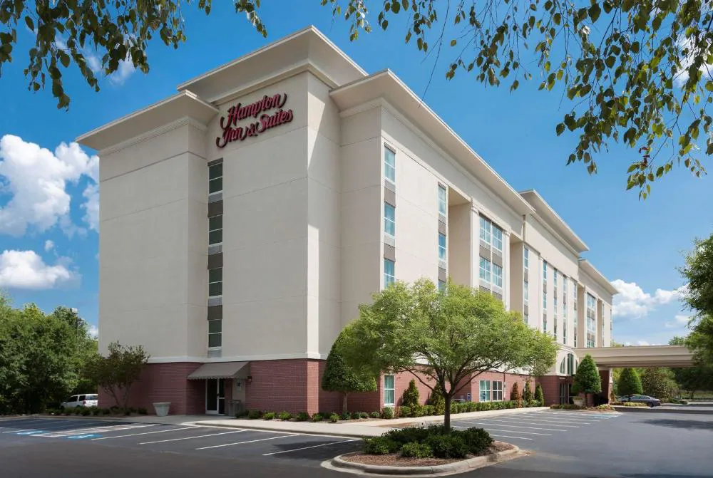 Hampton Inn & Suites Charlotte/Pineville hotel hero