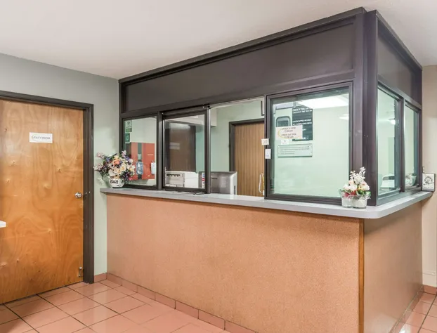 Super 8 by Wyndham O'Fallon MO/St. Louis Area hotel detail image 1