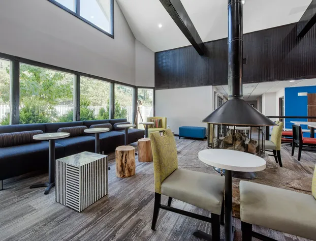 Quality Inn Morgantown hotel detail image 3