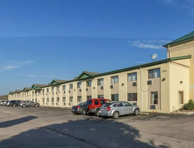 Moline Bell Hotel hotel detail image 1