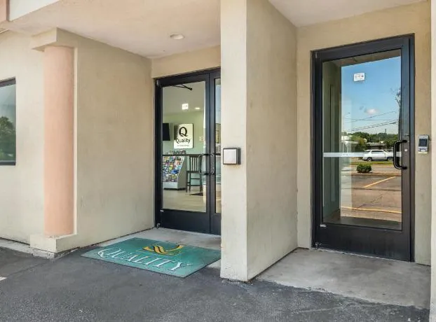 Quality Inn hotel detail image 2