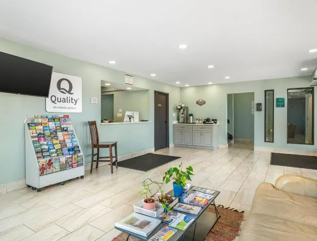 Quality Inn Chesapeake - Greenbrier hotel detail image 4