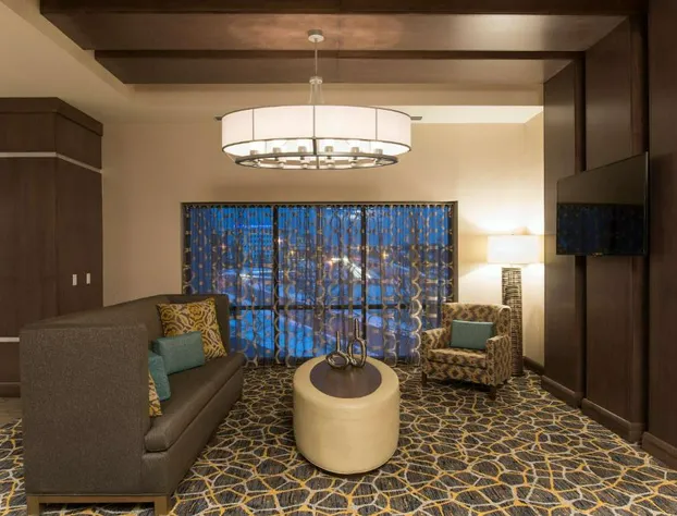 Hampton Inn & Suites Grand Rapids Downtown hotel detail image 4