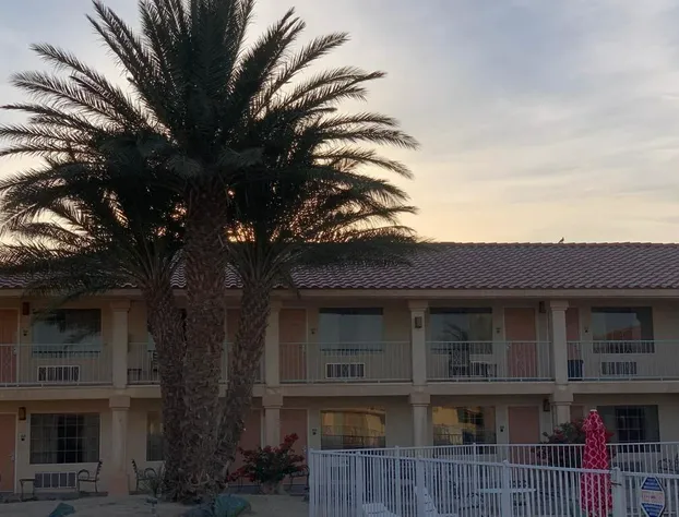 Calipatria Inn And Suites hotel detail image 4