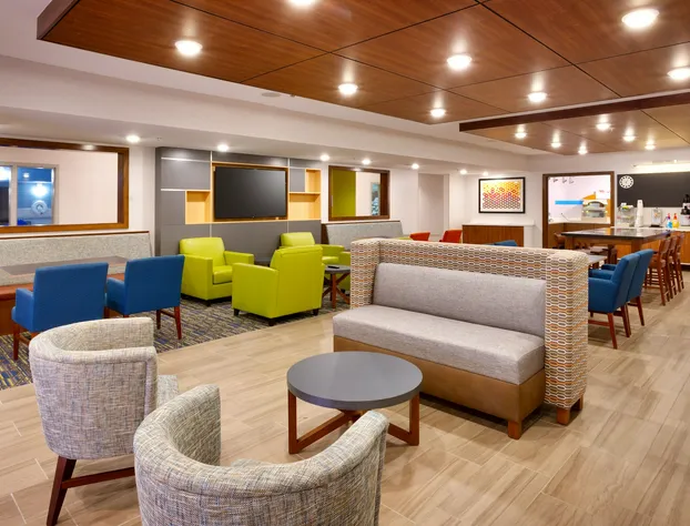 Holiday Inn Express Hotel & Suites El Paso I-10 East by IHG hotel detail image 4