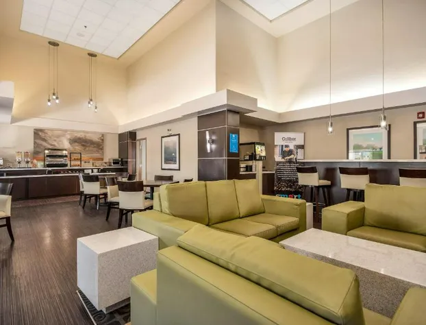 Home Inn & Suites Regina East hotel detail image 3