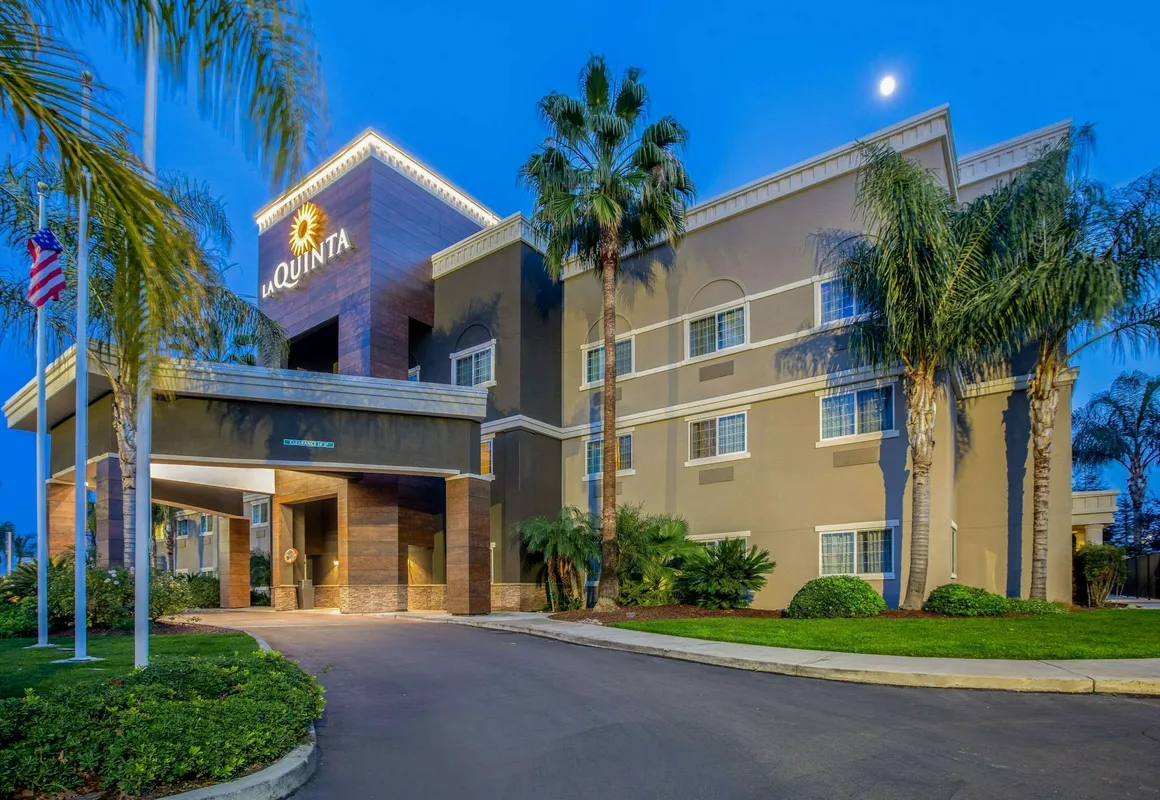 La Quinta Inn & Suites by Wyndham Modesto Salida hotel hero