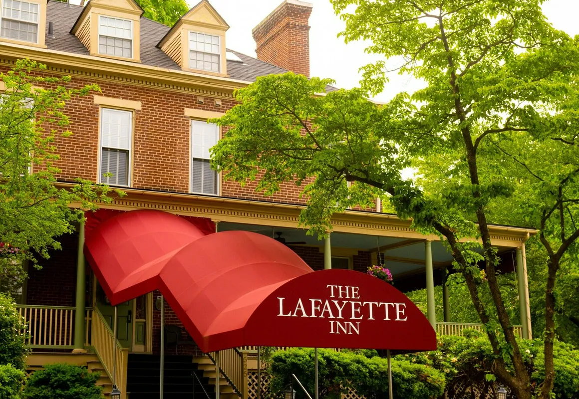 The Lafayette Inn hotel hero