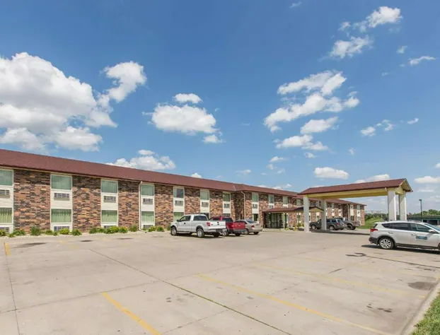 Motel 6 Omaha - Central hotel detail image 1