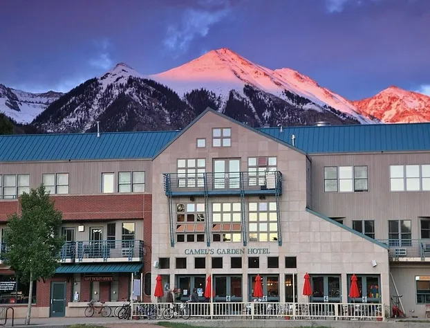 Camel's Garden Hotel hotel detail image 2