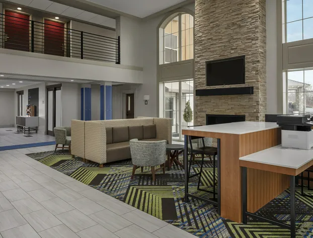 Holiday Inn Express & Suites Asheville SW - Outlet Ctr Area by IHG hotel detail image 4