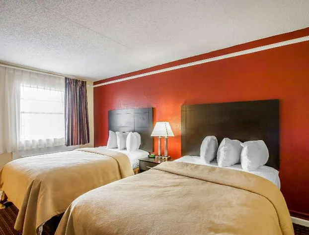 Econo Lodge hotel detail image 3