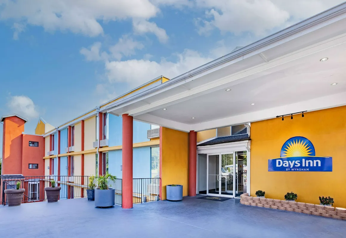 Days Inn by Wyndham Hartsfield Jackson Atlanta Airport West hotel hero