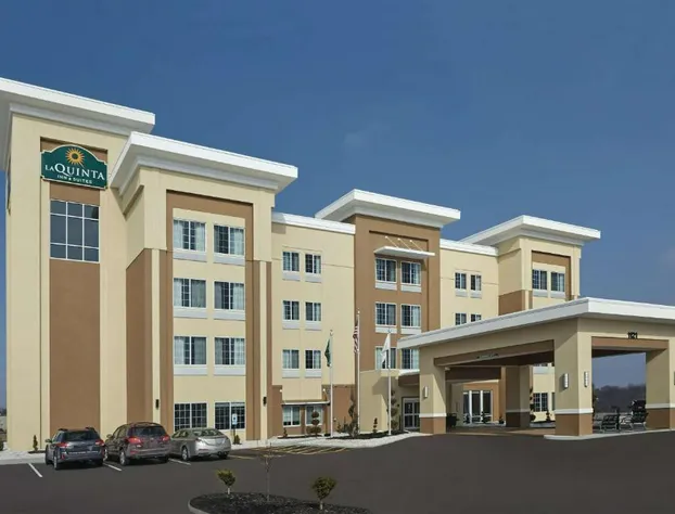 La Quinta Inn & Suites by Wyndham Springfield IL hotel detail image 3