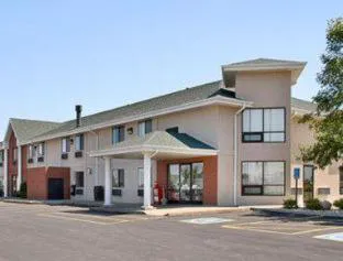 Days Inn by Wyndham Mitchell SD hotel detail image 4