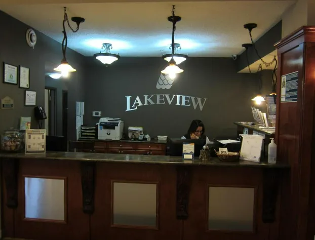 Lakeview Inns & Suites - Fort Nelson hotel detail image 2