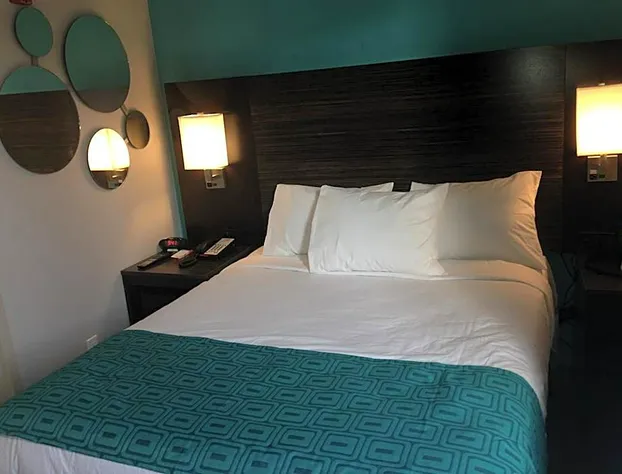 Rockaway Hotel Brooklyn hotel detail image 4