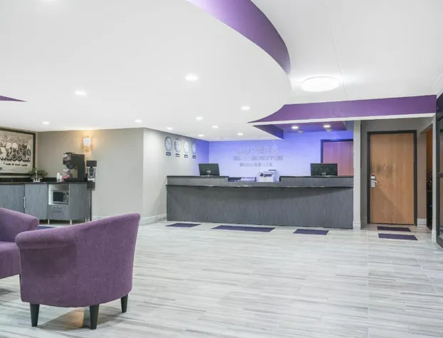 Super 8 by Wyndham Bloomington/Airport hotel detail image 2