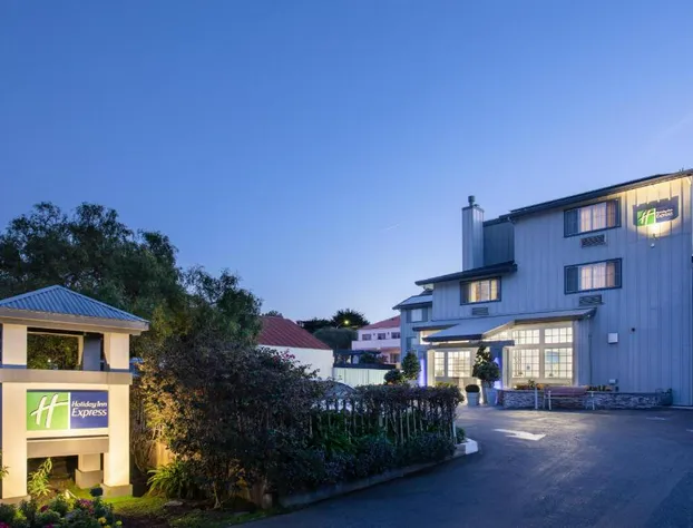 Holiday Inn Express Monterey-Cannery Row by IHG hotel detail image 2