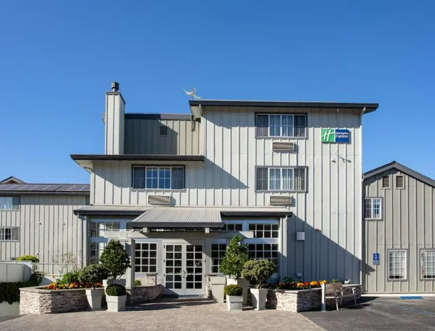Holiday Inn Express Monterey-Cannery Row by IHG hotel detail image 4