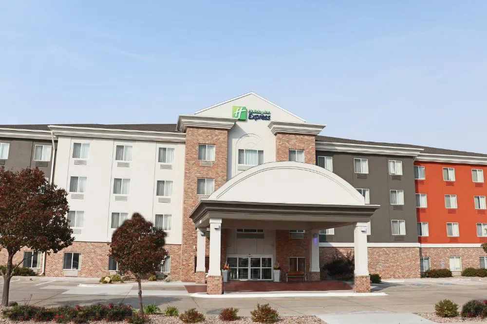 Holiday Inn Express Kearney by IHG hotel hero
