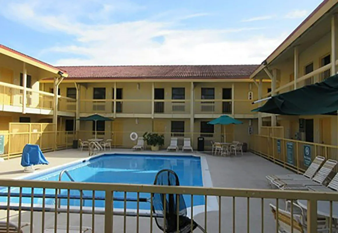 Quality Inn Harlingen hotel hero