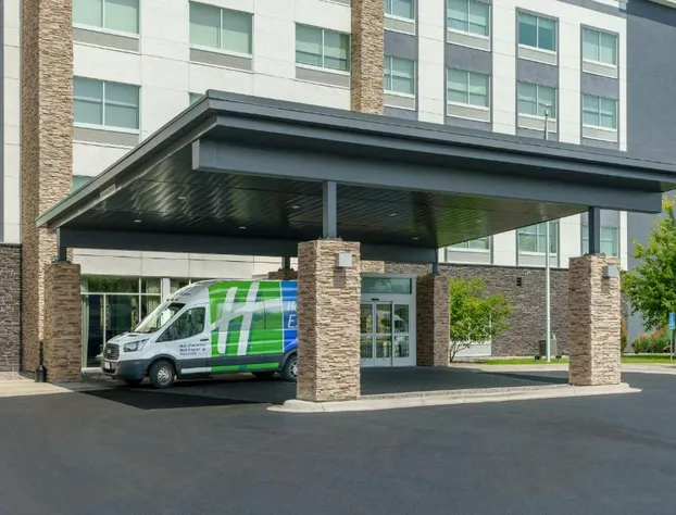 Holiday Inn Express & Suites Mall of America - MSP Airport by IHG hotel detail image 3