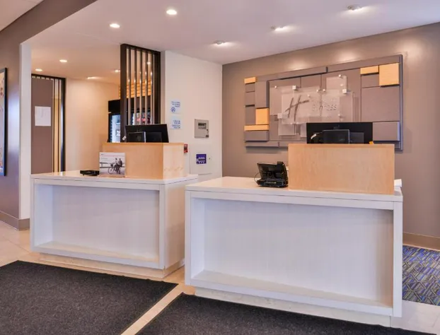 Holiday Inn Express & Suites Mall of America - MSP Airport by IHG hotel detail image 4
