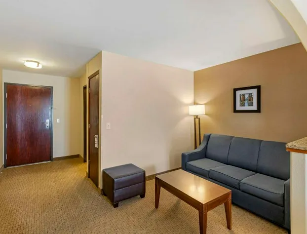 Comfort Inn & Suites Gillette near Campbell Medical Center hotel detail image 4