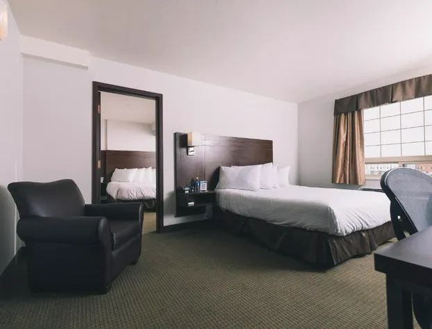 Service Plus Inn and Suites - Grande Prairie hotel detail image 4