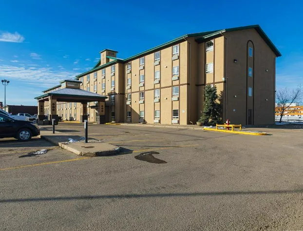 Service Plus Inn and Suites - Grande Prairie hotel detail image 2