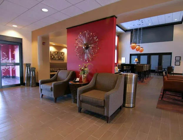 Hampton Inn & Suites Grand Forks hotel detail image 1