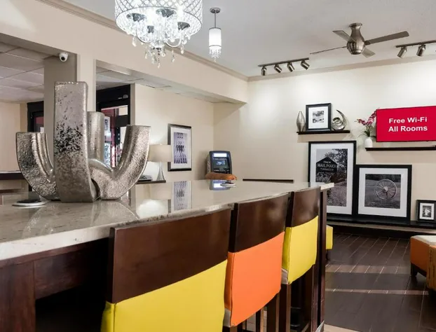 Red Roof Inn Tupelo hotel detail image 3